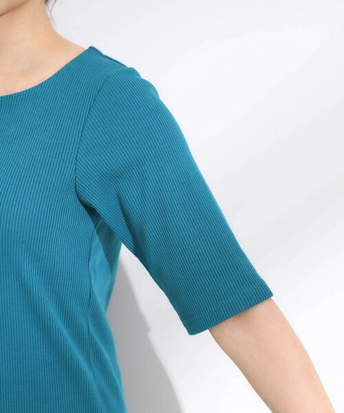 DRESKIP（ドレスキップ）の「【S-LL】女性らしさ漂うハートネック テレコ5分袖トップス（Tシャツ/カットソー・レディース・ブラック/ブルーグリーン/オフホワイト/ホワイト系5・01/02/03/04）」の6枚目の写真