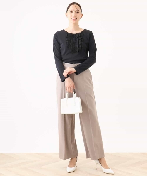 OFUON le MK(オフオンルエムケー)の「【2025AW】ミニフリルディティールコットンカットソー/洗える/WEB限定サイズあり(Tシャツ/カットソー・レディース・ホワイト/ブルー系その他・36/38)」の21枚目の写真