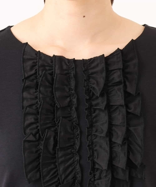 OFUON le MK(オフオンルエムケー)の「【2025AW】ミニフリルディティールコットンカットソー/洗える/WEB限定サイズあり(Tシャツ/カットソー・レディース・ホワイト/ブルー系その他・36/38)」の13枚目の写真