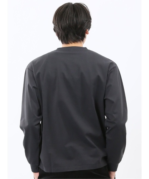 m.f.editorial（エムエフエディトリアル）の「【ストレッチ 高通気 撥水】KAITEKI+ マジ軽ウォーム クルーネック長袖Tシャツ（Tシャツ/カットソー・メンズ・グレー系その他2/ネイビー/ホワイト/ブラック・LARGE/MEDIUM）」の9枚目の写真