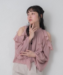 一部店舗限定 バックリボンフリルブラウス