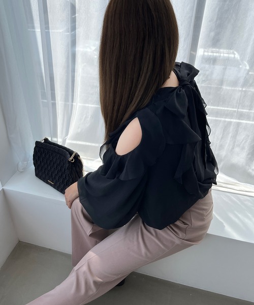 MISCH MASCH(ミッシュマッシュ)の「一部店舗限定 バックリボンフリルブラウス(シャツ/ブラウス・レディース・ブラウン/ピンク/ブラック・フリ-)」の8枚目の写真