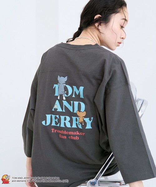 Tom&Jerry(トムアンドジェリー)の「【TOM and JERRY (トムとジェリー)/ 別注】 プリントフットボールTシャツ(Tシャツ/カットソー・レディース・ナチュラル/オレンジ系その他/ライトグレー/ダークグレー・M/L)」の11枚目の写真