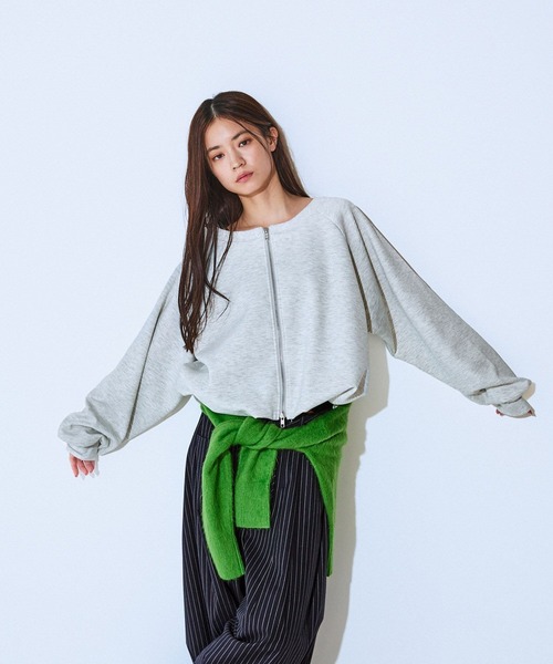 JEANASIS(ジーナシス)の「マルチWAYダンボールバルーンZIPプルオーバー/599658(スウェット・レディース・ブラック/オフホワイト/杢グレー/ピンク系その他・FREE)」の7枚目の写真