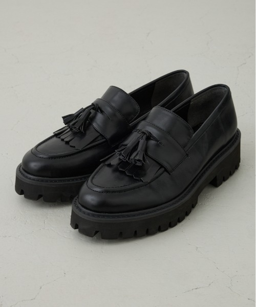 AZUL by moussy(アズールバイマウジー)の「デタッチャブルタッセル付きローファー(ローファー・メンズ・ブラック・SMALL/MEDIUM/LARGE)」の1枚目の写真