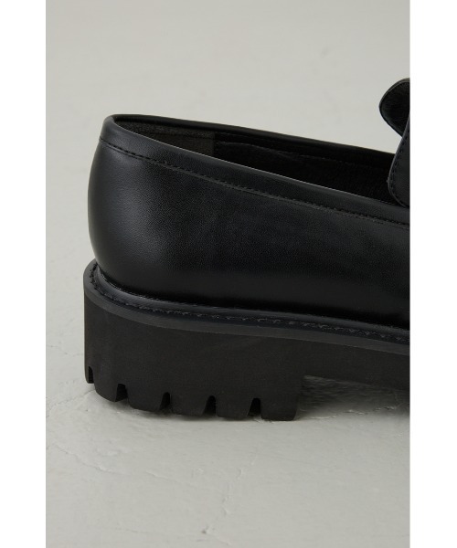 AZUL by moussy(アズールバイマウジー)の「デタッチャブルタッセル付きローファー(ローファー・メンズ・ブラック・SMALL/MEDIUM/LARGE)」の9枚目の写真