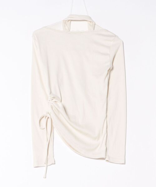 Never mind the XU / Chikashitsu+（ネバーマインド ザ エックスユー / チカシツプラス）の「【nmtc+】side gather cross long sleeve / 【エヌエムティーシープラス】サイドギャザークロス長袖Tシャツ（Tシャツ/カットソー・レディース・チャコール/アイボリー・ONE SIZE）」の3枚目の写真