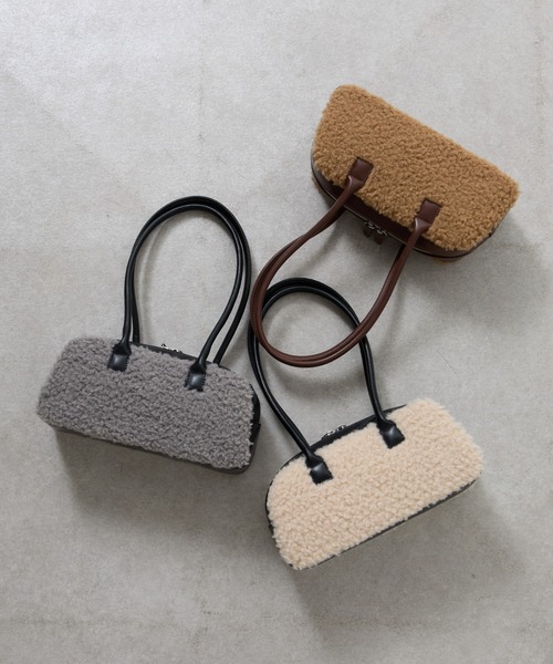 COLONY 2139(コロニートゥーワンスリーナイン)の「ボアボストンバッグ(ボストンバッグ・レディース・アイボリー/グレー/キャメル・FREE)」の14枚目の写真