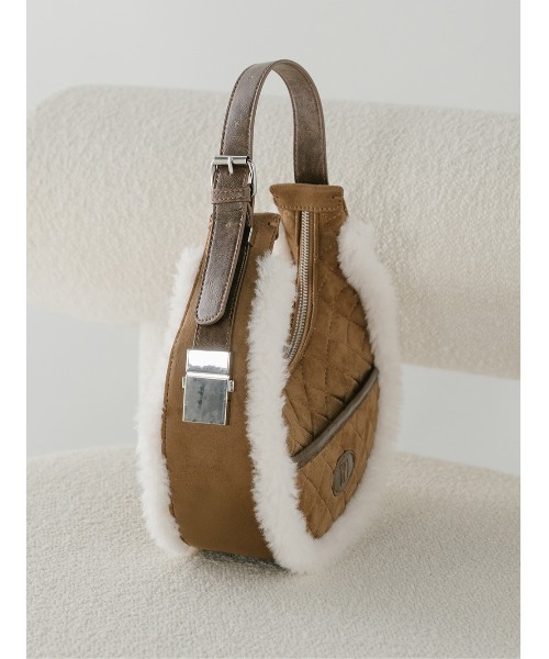 キルティングハーフムーンバッグ（ハンドバッグ）｜Darich（ダーリッチ