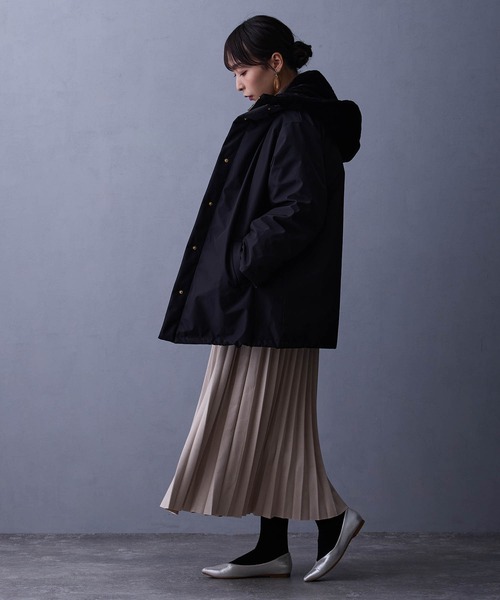 NICOLE white（ニコルホワイト）の「スエード調プリーツスカート（スカート・レディース・アイボリー/スミクロ/ベージュ・FREE）」の20枚目の写真