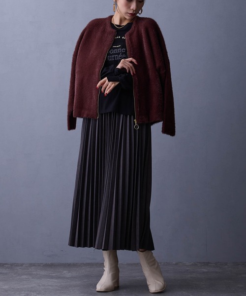 NICOLE white（ニコルホワイト）の「スエード調プリーツスカート（スカート・レディース・アイボリー/スミクロ/ベージュ・FREE）」の4枚目の写真