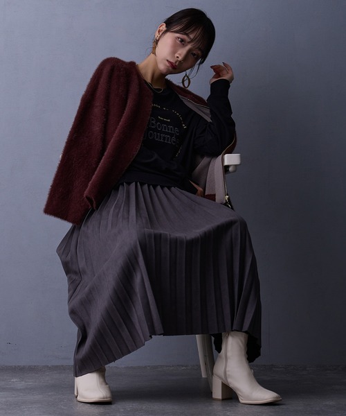 NICOLE white（ニコルホワイト）の「スエード調プリーツスカート（スカート・レディース・アイボリー/スミクロ/ベージュ・FREE）」の8枚目の写真