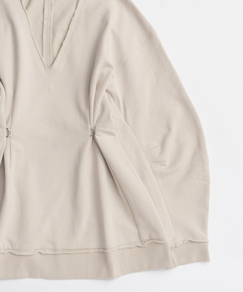 MAISON SPECIAL(メゾンスペシャル)の「V-neck Cocoon Sleeve Tops / Vネックコクーンスリーブトップス(Tシャツ/カットソー・レディース・ブラック/レッド/ライトグレー・FREE)」の10枚目の写真