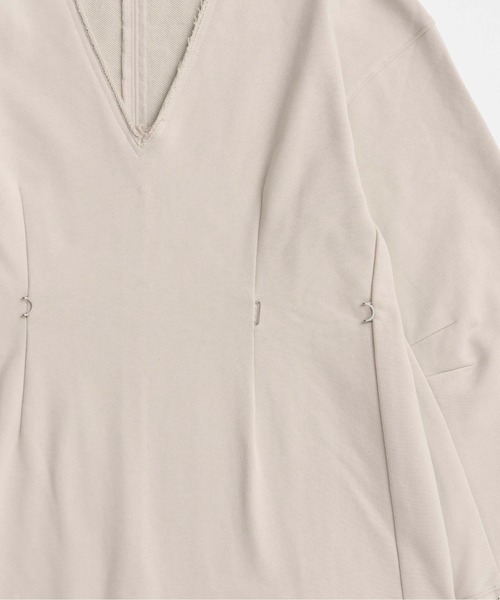 セール】V-neck Cocoon Sleeve Tops / Vネックコクーンスリーブ