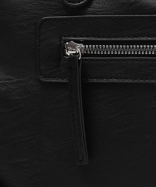 Figments(フィグメンツ)の「ベルトスタッズボストン(ショルダーバッグ・レディース・ブラック・FREE)」の7枚目の写真