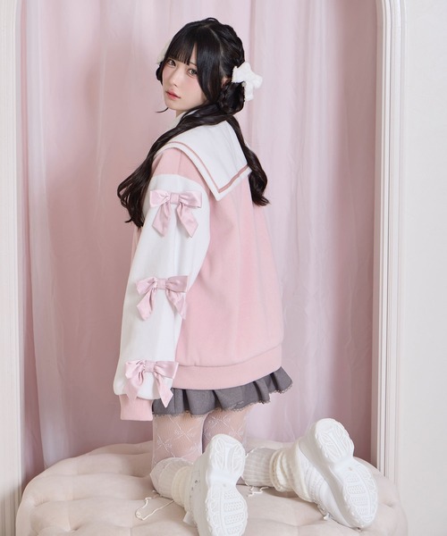 Honey Cinnamon（ハニーシナモン）の「袖リボンハニーちゃんアップリケ