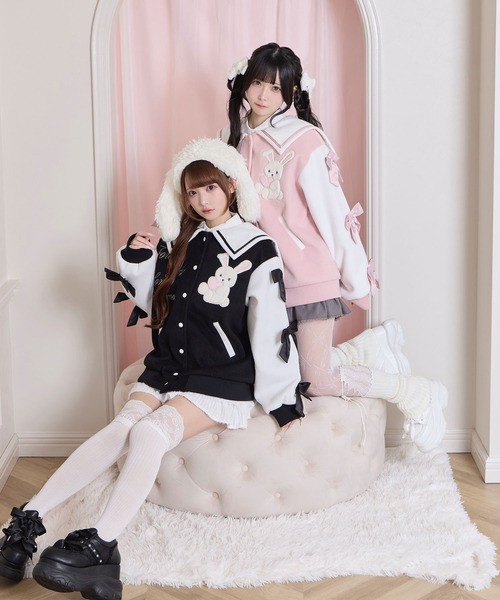 Honey Cinnamon（ハニーシナモン）の「袖リボンハニーちゃんアップリケ