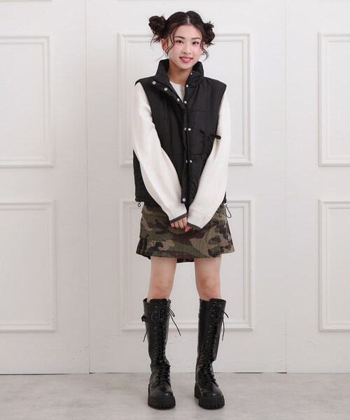 PINK-latte（ピンクラテ）の「中綿リボンベスト（その他アウター・キッズ・ブラック・13/14/15 /16）」の3枚目の写真