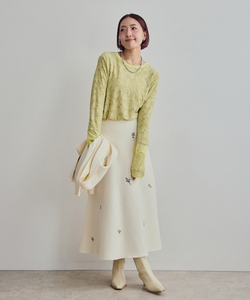 LHELBIE（レルビエ）の「【洗える】刺繍ニットフレアスカート（スカート・レディース・アイボリー/ブラック/グレー・M）」の5枚目の写真