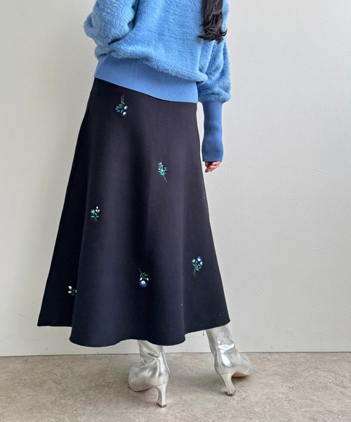 LHELBIE（レルビエ）の「【洗える】刺繍ニットフレアスカート（スカート・レディース・アイボリー/ブラック/グレー・M）」の19枚目の写真