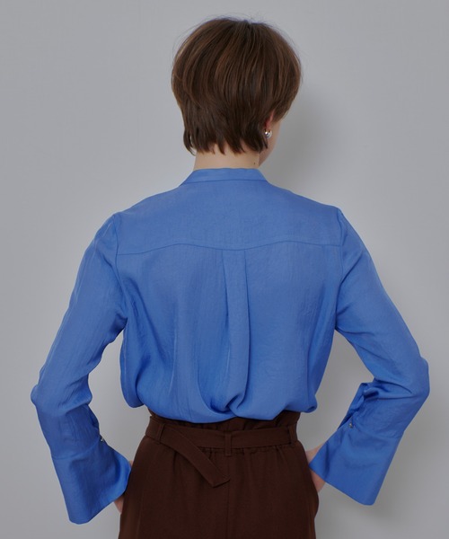 allureville（アルアバイル）の「ブライトツイルアシメボウブラウス（シャツ/ブラウス・レディース・オフホワイト/ブルー/ブラウン・2）」の18枚目の写真