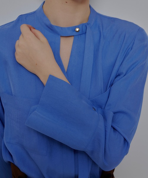 allureville（アルアバイル）の「ブライトツイルアシメボウブラウス（シャツ/ブラウス・レディース・オフホワイト/ブルー/ブラウン・2）」の19枚目の写真