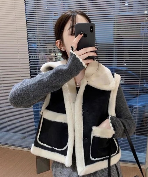 SHEPP（シープ）の「ムートンボアベスト（ベスト・レディース・ブラック/ブラウン/ベージュ・L/M）」の10枚目の写真