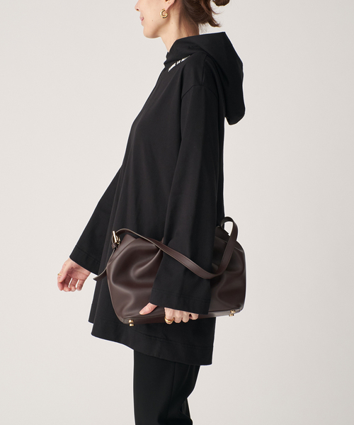 VERMEIL par iena（ヴェルメイユパーイエナ）の「cotton pullover hoodie（Tシャツ/カットソー・レディース・ブラック/ホワイト・FREE）」の7枚目の写真