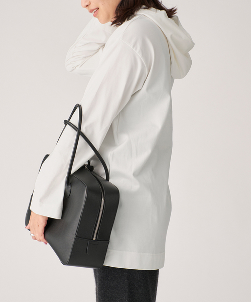 VERMEIL par iena（ヴェルメイユパーイエナ）の「cotton pullover hoodie（Tシャツ/カットソー・レディース・ブラック/ホワイト・FREE）」の11枚目の写真