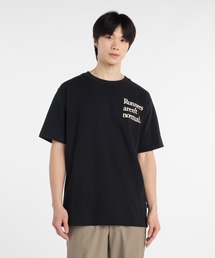 Runners Arent Normal ショートスリーブTシャツ