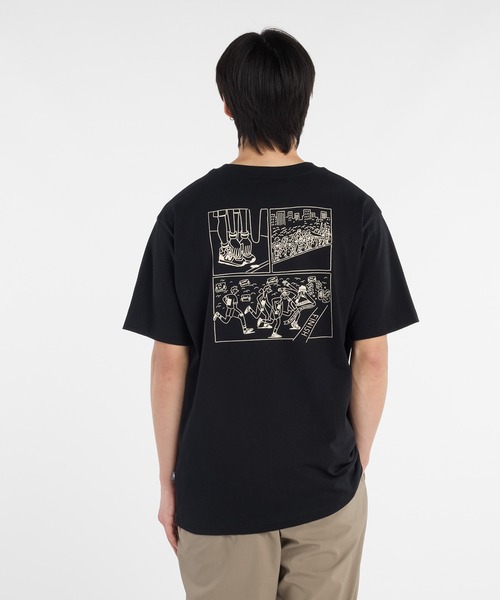 NEW BALANCE(ニューバランス)の「Runners Arent Normal ショートスリーブTシャツ(Tシャツ/カットソー・メンズ・ブラック/オフホワイト・MEDIUM/SMALL/XX-LARGE/X-LARGE/LARGE)」の9枚目の写真