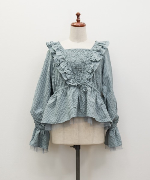 CLETTE(クレット)の「CLETTEオリジナルフリルデザインペプラムブラウス(シャツ/ブラウス・レディース・ブルーグリーン/ブラック/オフホワイト・LL/3L/4L)」の18枚目の写真