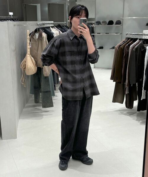 INSILENCE(インサイロンス)の「ディストロイドダイングチェックシャツ WASHED BLACK(シャツ/ブラウス・レディース・その他・MEDIUM/LARGE/SMALL)」の11枚目の写真