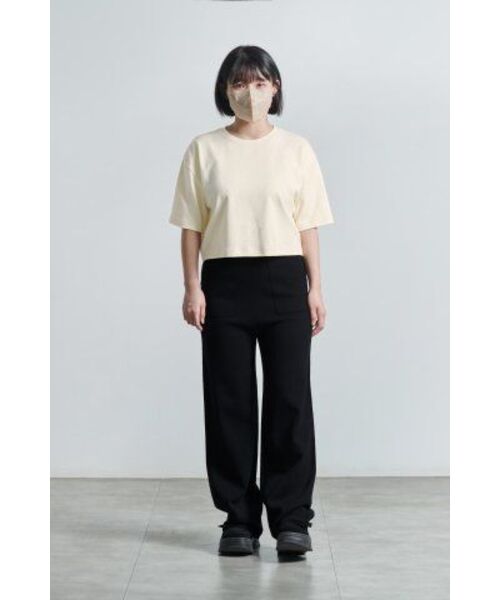 MUSINSA STANDARD WOMAN（ムシンサスタンダードウーマン）の「ウィメンズリラックスフィットクルーネッククロップTシャツ[エグレット]（Tシャツ/カットソー・レディース・その他・SMALL/MEDIUM/LARGE/X-SMALL）」の6枚目の写真