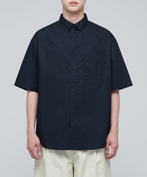 MUSINSA STANDARD(ムシンサスタンダード)の「特大ポプリン半袖シャツ【ネイビー】(シャツ/ブラウス・メンズ・その他・XX-LARGE/LARGE/MEDIUM/SMALL/X-LARGE)」の3枚目の写真