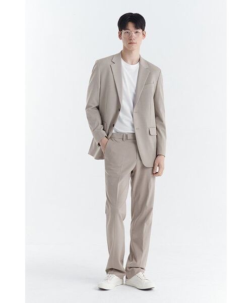 MUSINSA STANDARD(ムシンサスタンダード)の「リラックスベーシックブレザー【ライトベージュ】(テーラードジャケット・メンズ・その他・MEDIUM/LARGE/X-LARGE/XX-LARGE)」の2枚目の写真