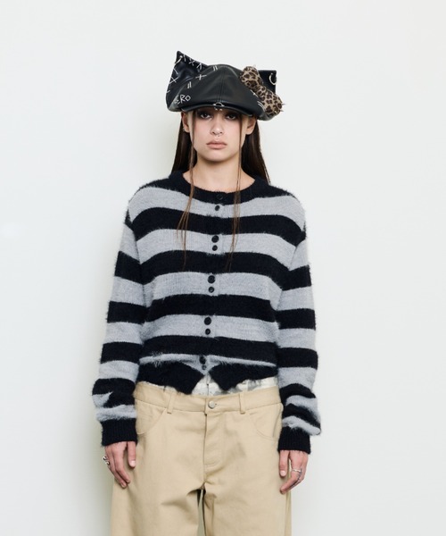 LUVISTRUE(ラヴイズトゥルー)の「EV STRIPE DAMAGE CARDIGAN(カーディガン/ボレロ・レディース・グレー/ブラック・FREE)」の4枚目の写真