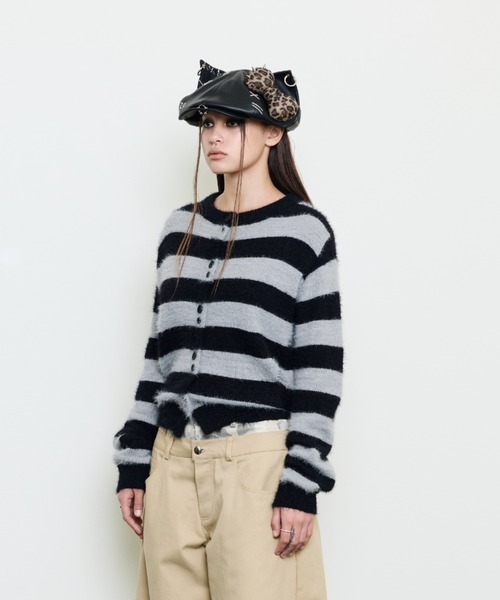 LUVISTRUE(ラヴイズトゥルー)の「EV STRIPE DAMAGE CARDIGAN(カーディガン/ボレロ・レディース・グレー/ブラック・FREE)」の5枚目の写真