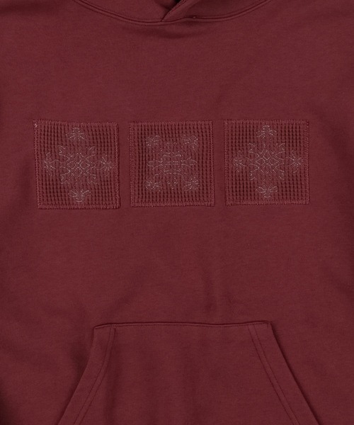 SLOWACID（スローアシッド）の「【UNISEX】SLOW ACID／ロゴパッチフーディ―（パーカー・レディース・ブラック/ボルドー/モカ・MEDIUM/LARGE）」の17枚目の写真