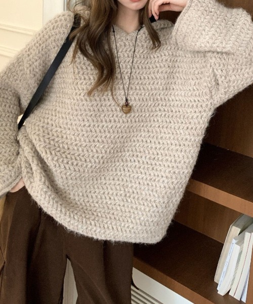 SPIGA(スピーガ)の「ローゲージニットフーディ(パーカー・レディース・ベージュ/ブラウン/グレー/オフホワイト・FREE)」の6枚目の写真