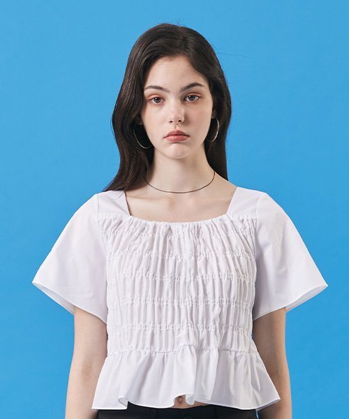 KOLEAT（コレット）の「レディース クロッププリーツビエンナフレア半袖Tシャツ [ホワイト]（Tシャツ/カットソー・レディース・その他・FREE）」の2枚目の写真