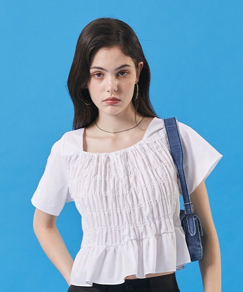 KOLEAT（コレット）の「レディース クロッププリーツビエンナフレア半袖Tシャツ [ホワイト]（Tシャツ/カットソー・レディース・その他・FREE）」の3枚目の写真