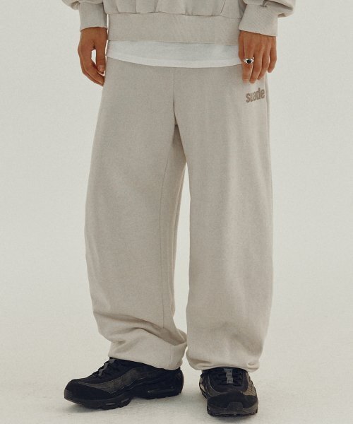WASHED LOGO PANTS [PIGMENT BEIGE]（スウェットパンツ）｜suade