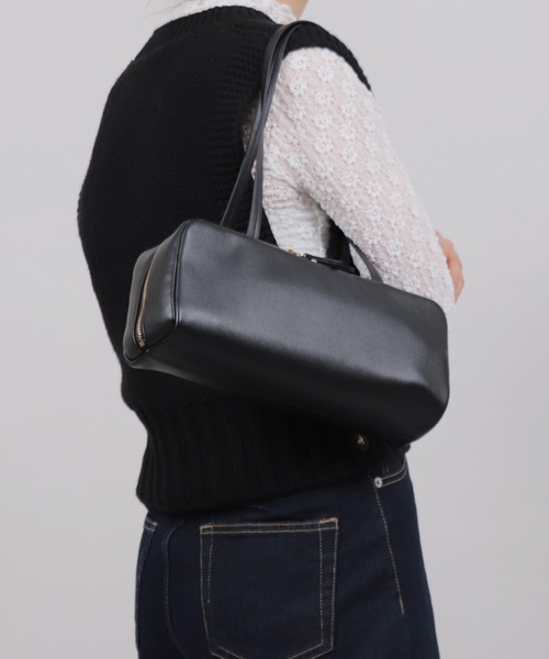 LA MARGE(ラマージ)の「【LA MARGE】【500mlペットボトル収納可能】スクエア レザー ボストンバッグ(ボストンバッグ・レディース・ブラック/ダークブラウン・FREE)」の22枚目の写真