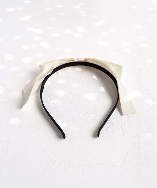 Rora（ローラ）の「サテンノット カチューシャ（カチューシャ・キッズ・ブラック/アイボリー・FREE）」の7枚目の写真