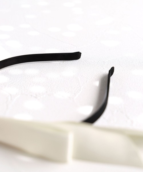 Rora（ローラ）の「サテンノット カチューシャ（カチューシャ・キッズ・ブラック/アイボリー・FREE）」の9枚目の写真