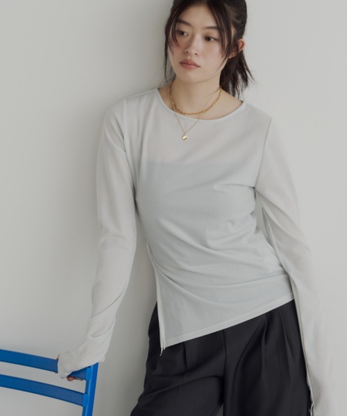 bita.(ビタ)の「サイドスリットラメカットプルオーバー(Tシャツ/カットソー・レディース・ブラック/ホワイト・FREE)」の1枚目の写真
