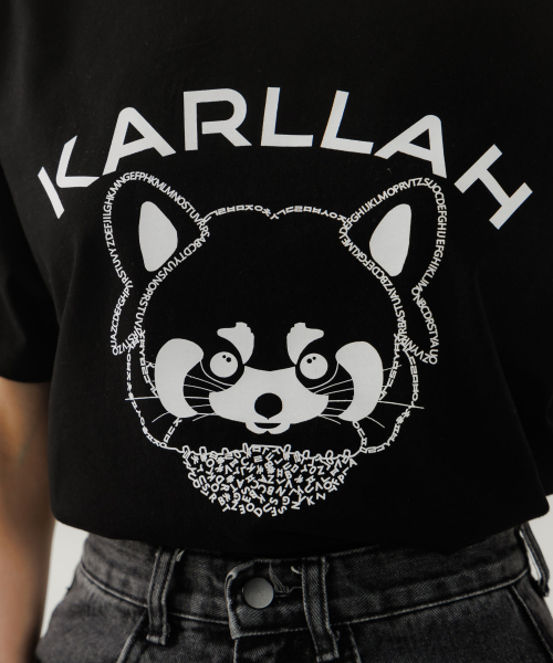 KARLLAH(カラ)の「レッサーペンダー プリント 半袖Tシャツ - ブラック(Tシャツ/カットソー・レディース・ブラック・FREE)」の3枚目の写真