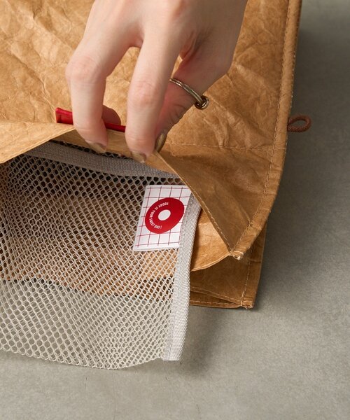 BIRTHDAY BAR（バースデイバー）の「≪BIRTHDAY BARオリジナル≫【B-DAY DONUTS】ドーナッツタイベック保冷ランチバッグ（お弁当箱・レディース・シルバー/ベージュ・0）」の11枚目の写真