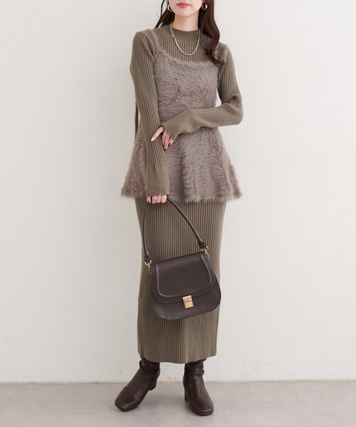 natural couture(ナチュラルクチュール)の「バックリボンペプラムビスチェ+ニットワンピース(ワンピース・レディース・モカ/アイボリー/ブラック・MEDIUM/LARGE)」の8枚目の写真
